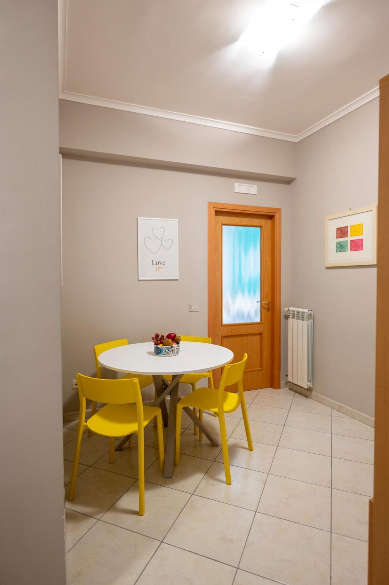 Apartmán Renza House Chiaia Neapol Exteriér fotografie