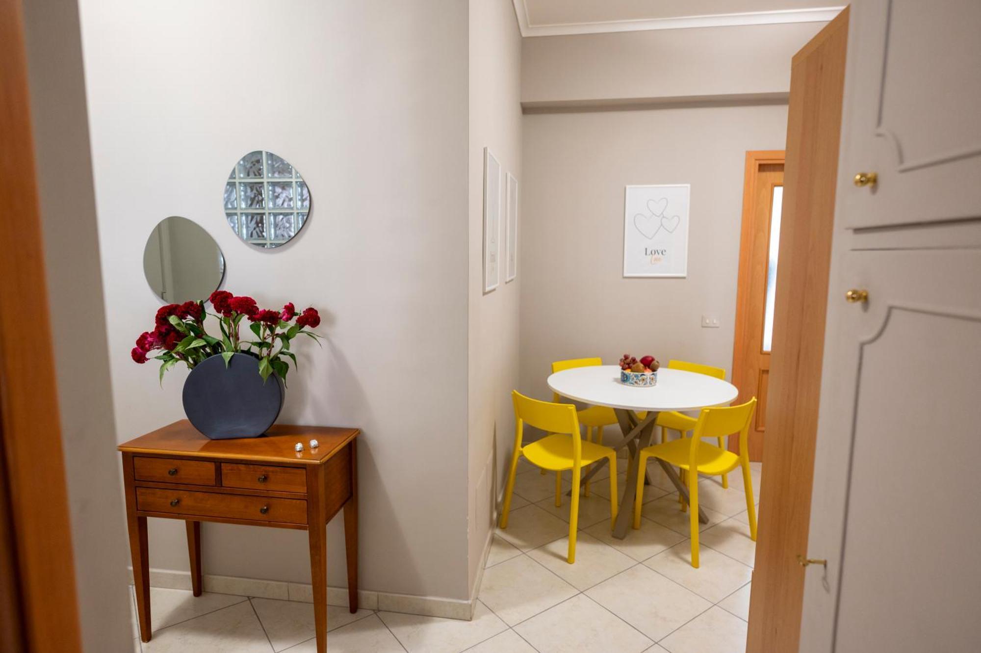Apartmán Renza House Chiaia Neapol Exteriér fotografie